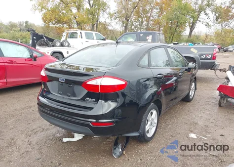 2019 Ford Fiesta Se z USA, uszkodzony, nr VIN 3FADP4BJXKM162623